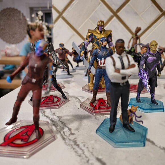 Marvel Avengers Superhero Action Figure Collection Set 28 figures - Picture 2 of 16